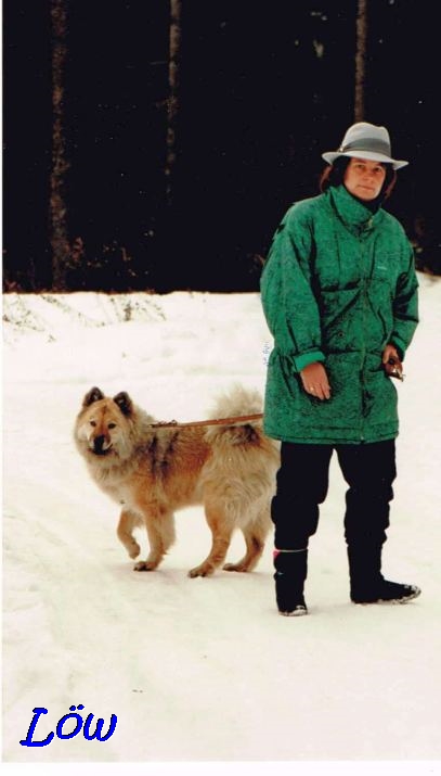30.12.1990 -  Zwei Damen im Schnee